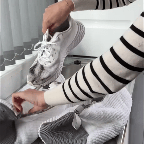 1 + 1 GRATIS HEUTE | SneakWash™ - Schuhwaschbeutel