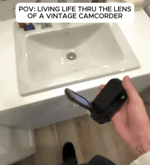 50% RABATT NUR HEUTE  Filmio™ - Retro-Camcorder