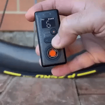50% OFF TEMPORÄR  LumiPump™ - Pumpe mit Rücklicht