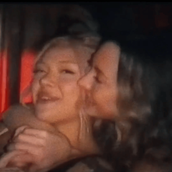 50% RABATT NUR HEUTE  Filmio™ - Retro-Camcorder