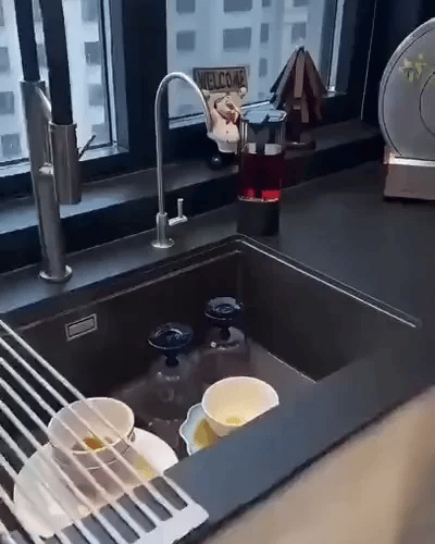 50% RABATT NUR HEUTE  SoapFlow™ - Automatischer Seifenspender